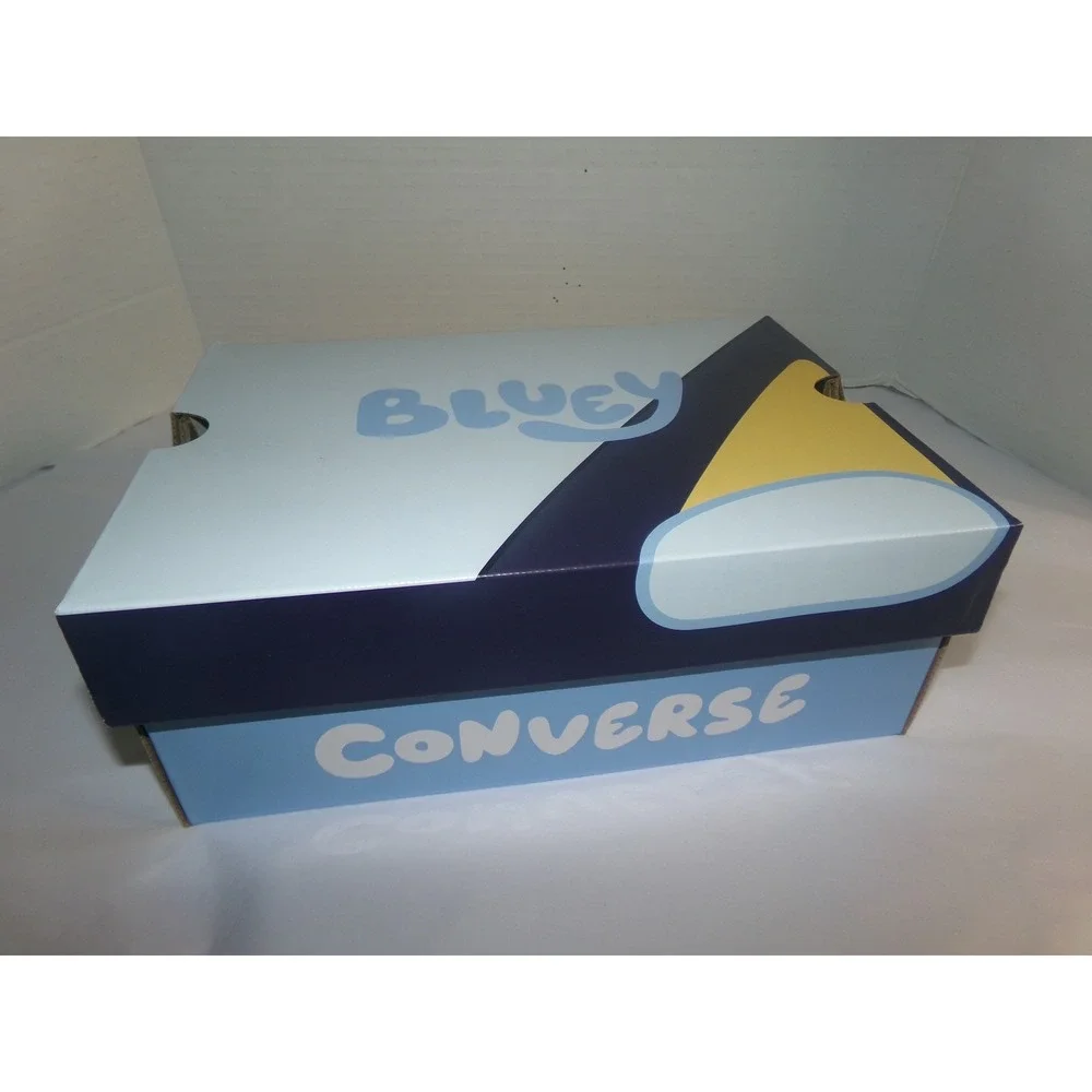 Converse Chuck Taylor All Star Bluey Kids 13 YOUTH White High Top Sneakers